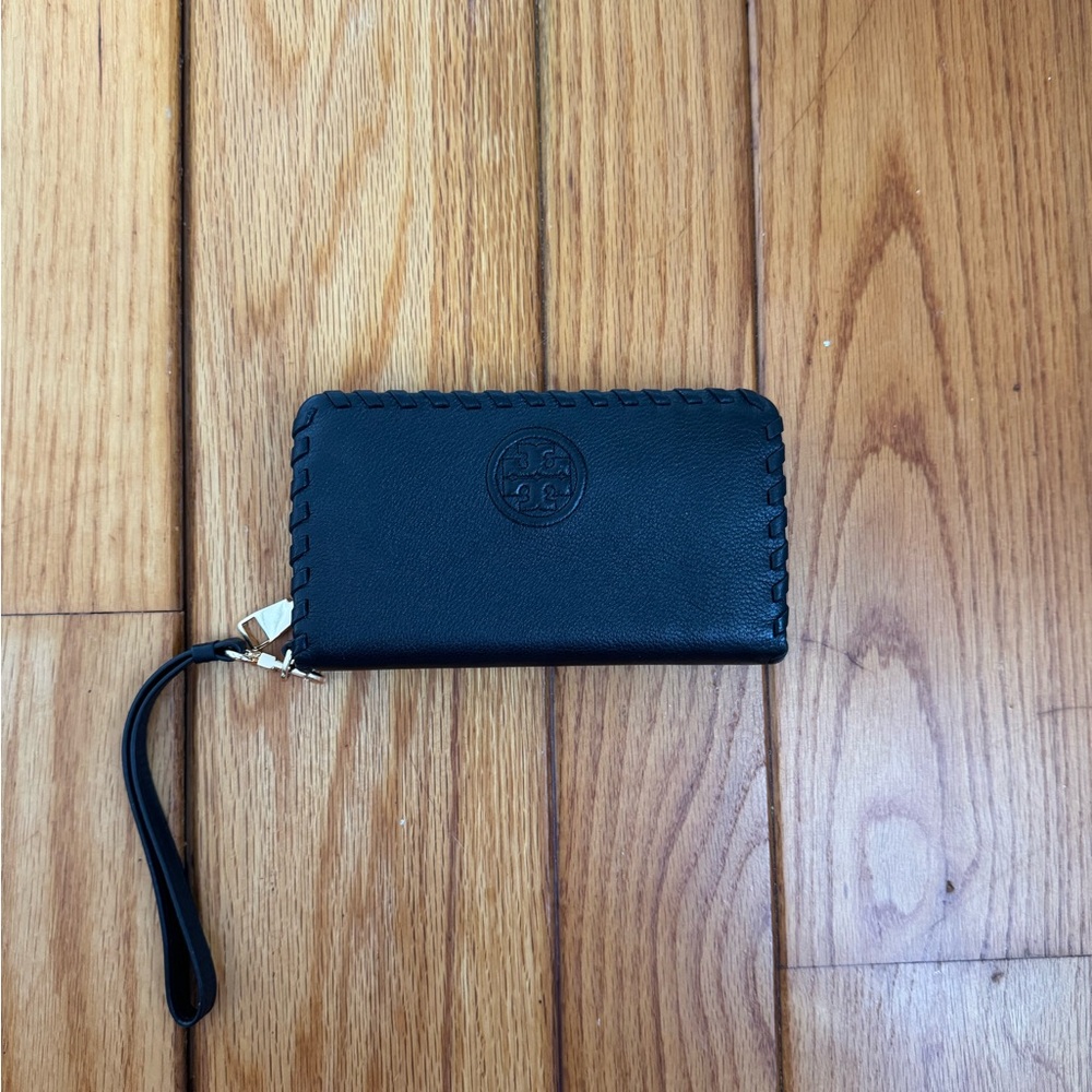 Tory Burch Wallet